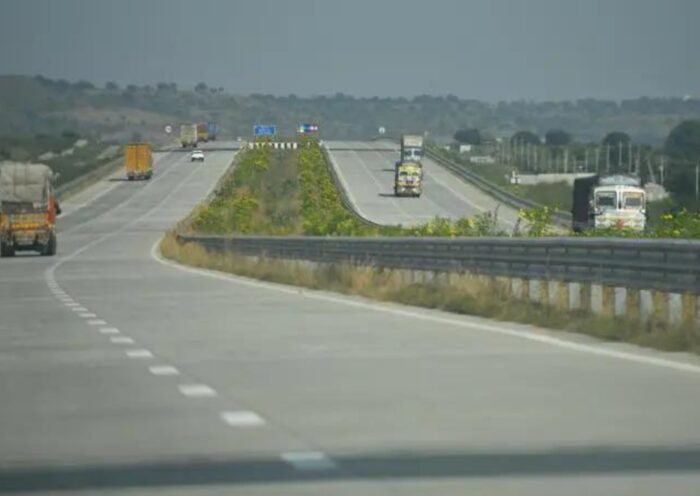 वित्त वर्ष 2026 में समृद्धि एक्सप्रेसवे पर 1.55 करोड़ वाहन आए, टोल संग्रह 1,240 करोड़ रुपये के पार