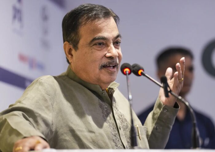 गडकरी ने 100% इथेनॉल मिश्रण को अपनाने का आग्रह किया, ऊर्जा सुरक्षा और आयात जोखिमों पर प्रकाश डाला