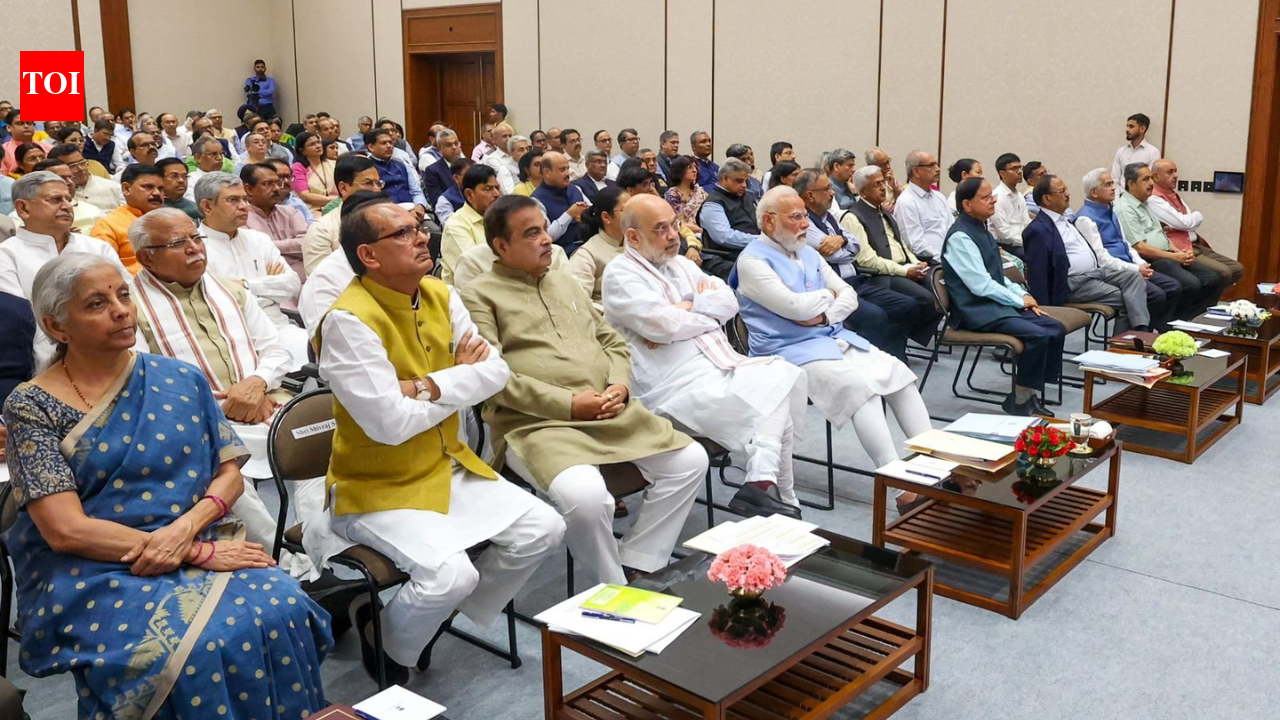 पहले 50 शहरों को पूरी तरह स्वच्छ बनाएं: शहरी कार्य मंत्रालय, राज्यों से पीएम