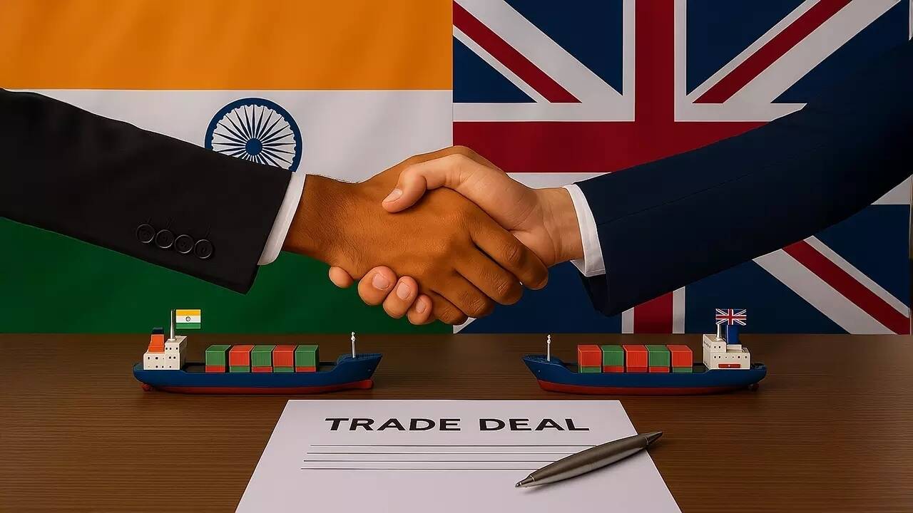 यूके के साथ भारत का व्यापार समझौता केवल टैरिफ के बारे में क्यों नहीं है - लाभ इससे कहीं अधिक है